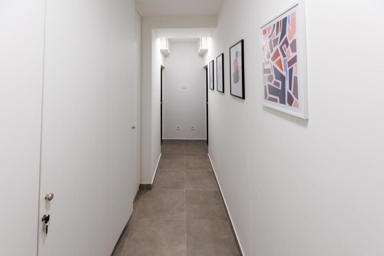 Black & White Apartment 수보티차 외부 사진