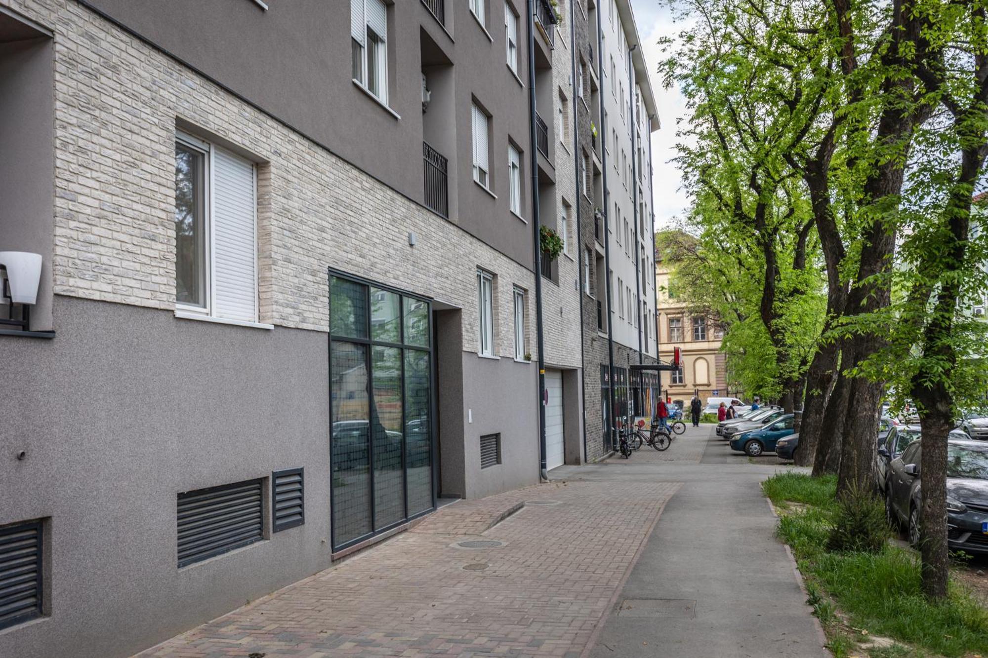 Black & White Apartment 수보티차 외부 사진